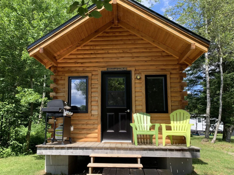 Chalet locatif camping la Mine de cuivre à Eastman en Estrie