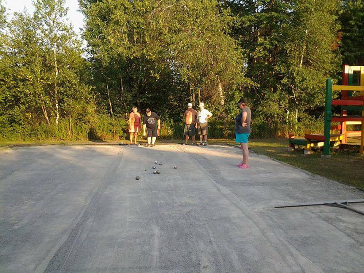 Activité extérieurs camping la Mine de cuivre à Eastman en Estrie