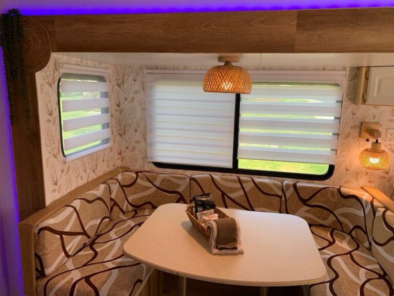 Roulottes au camping la Mine de cuivre à Eastman en Estrie