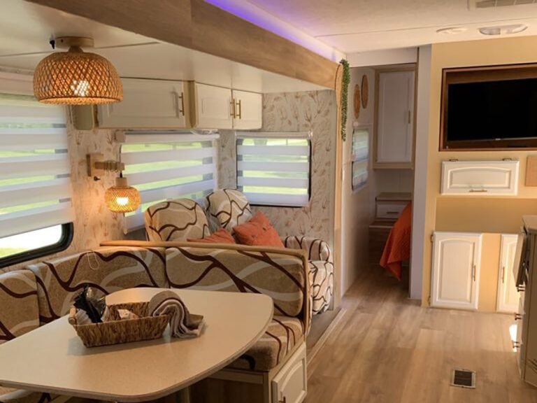 Roulottes au camping la Mine de cuivre à Eastman en Estrie